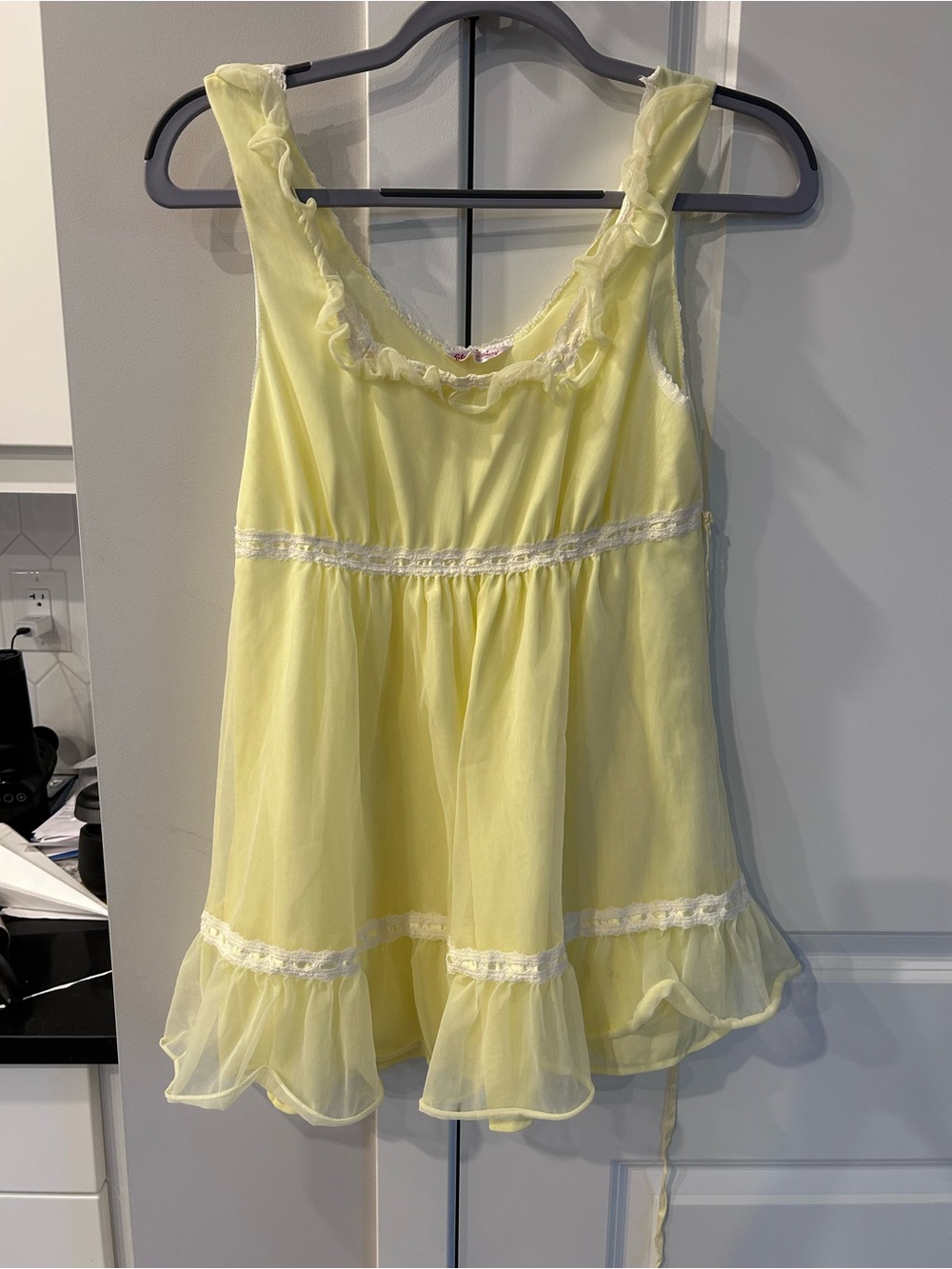 Vintage Slumber Suzy Yellow Lace Ruffle Chemise Nightgown Coquette Babydoll